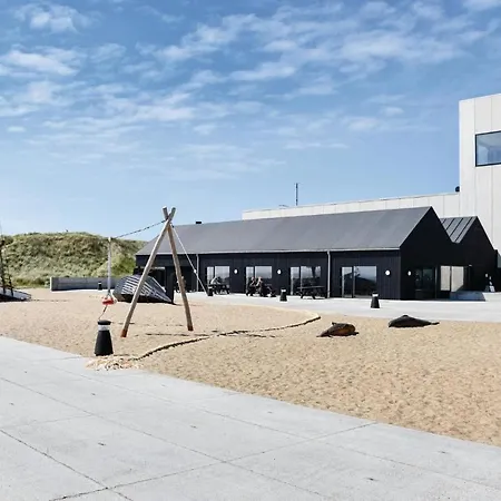 Three-bedroom Holiday In 펜션 Ulfborg
